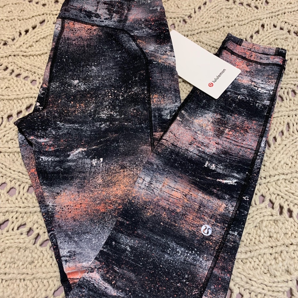 Lululemon Speed Up Tight 28”